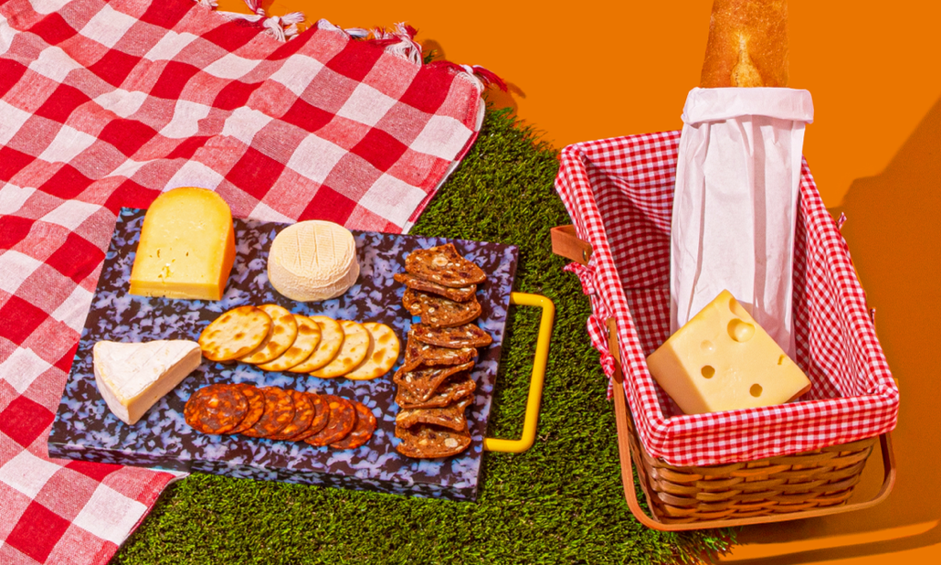 charcuterie board at picnic demonstrating food allergies